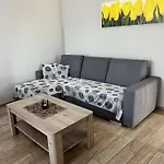 Wypoczynkowy Caloroczny Apartment Domatowo
